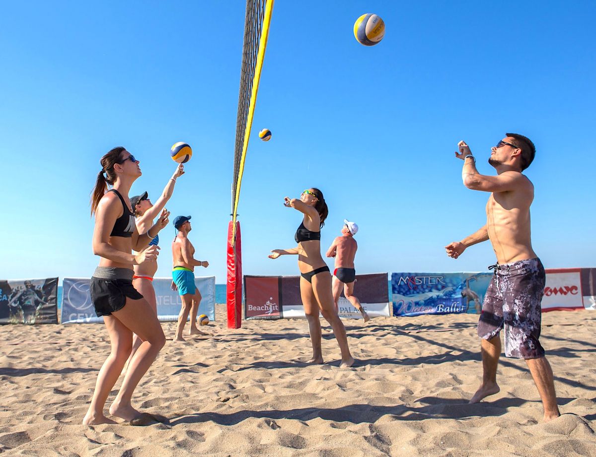 Корпоративный волейбол в Москве | Школа волейбола RusVolley